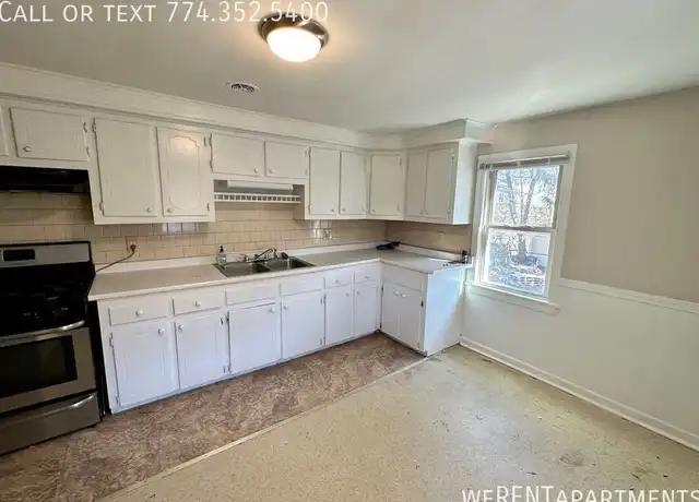 Property at 72 Furnace St Unit B, Danielson, CT, 06239, 2 beds, 1 bath, [object Object]