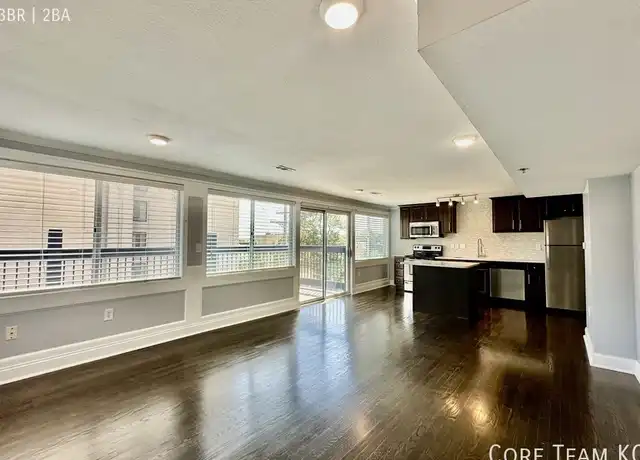 Property at 4544 Summit St Unit 7, Kansas City, MO, 64111, 3 beds, 2 baths, [object Object]