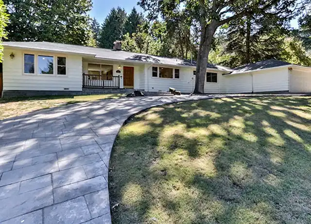 Property at 17000 Canyon Dr, Lake Oswego, OR, 97034, 3 beds, 2 baths, [object Object]