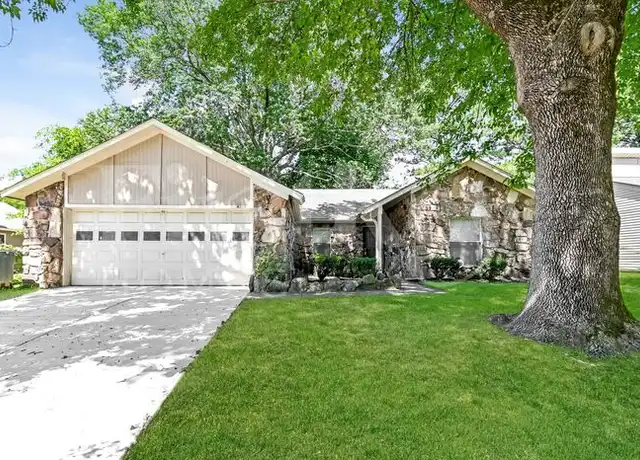 Property at 4585 Knotty Oaks Dr, Memphis, TN, 38141, 4 beds, 2 baths, [object Object]