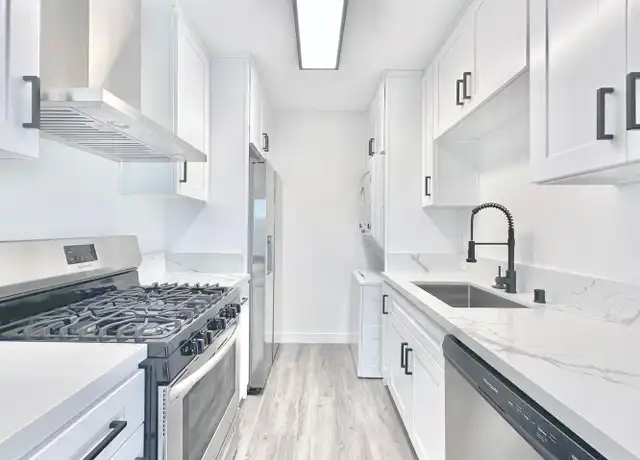 Property at 10745 La Grange Ave Unit 7, Los Angeles, CA, 90025, 1 bed, 1 bath, [object Object]