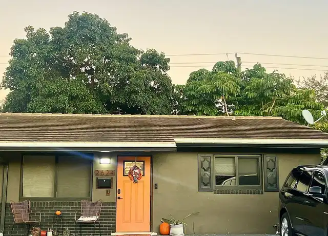 Property at 2624 NE 10th Ter, Wilton Manors, FL, 33334, 2 beds, 1 bath, [object Object]