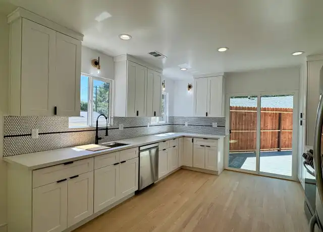 Property at 2214 Waltonia Dr, Montrose, CA, 91020, 3 beds, 2 baths, [object Object]