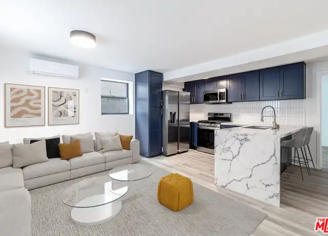 Property at 950 Havenhurst Dr Unit 7, West Hollywood, CA, 90046, 2 beds, 1 bath, [object Object]