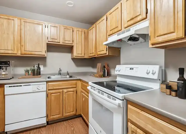 Property at Chapman House - 61 Eutaw St, East Boston, MA, 02128, 2 beds, 1 bath, [object Object]