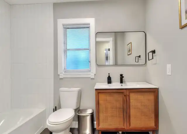 Property at 2911 Arrowhead Rd, Venice, FL, 34293, 1 bed, 1 bath, [object Object]