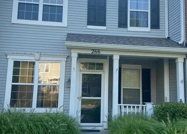 Property at 266 Springbrook Trl S, Oswego, IL, 60543, 3 beds, 1.5 baths, [object Object]