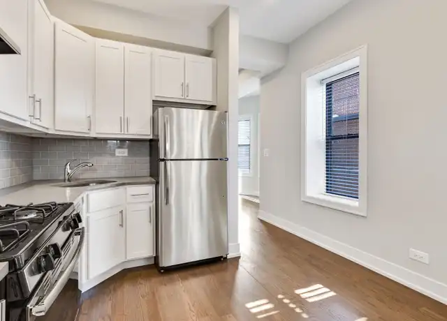 Property at 849 W Lill Ave Unit 849L-M, Chicago, IL, 60614, 2 beds, 1 bath, [object Object]