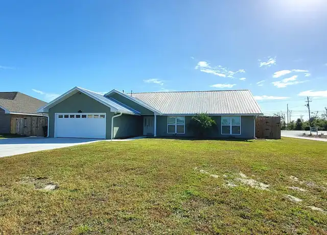 Property at 1701 Santa Anita Dr, Lynn Haven, FL, 32444, 3 beds, 2 baths, [object Object]