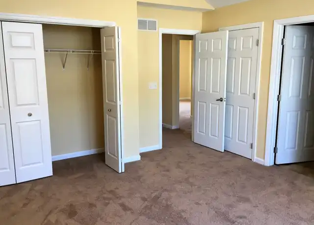Property at 1000 Saint Andrews Dr, Morgantown, WV, 26508, 3 beds, 2.5 baths, [object Object]
