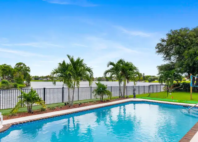 Property at 12875 Guilford Cir, Wellington, FL, 33414, 3 beds, 2 baths, [object Object]