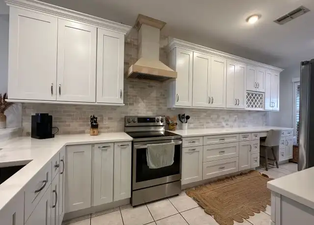 Property at 1728 Morning Sun Ln Unit Seasonal, Naples, FL, 34119, 2 beds, 2 baths, [object Object]