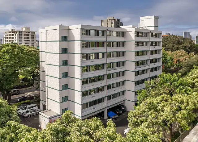 1525 Wilder Ave #303, Honolulu, HI 96822 | Redfin