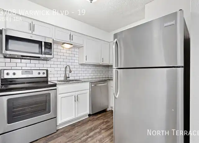Property at 3708 Warwick Blvd Unit 19, Kansas City, MO, 64111, 2 beds, 1 bath, [object Object]