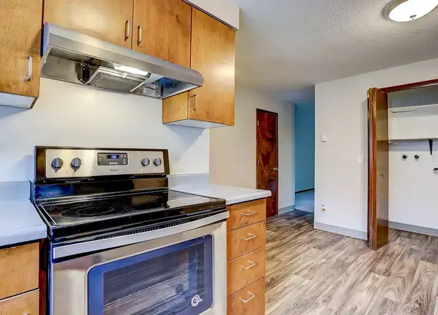 Property at Rockrose Apartments - 3962 SE 174th Ave, Portland, OR, 97236, 2 beds, 1.5 baths, [object Object]