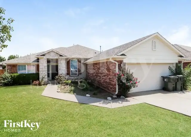 Property at 529 Lone Oak Dr, Norman, OK, 73071, 3 beds, 2 baths, [object Object]