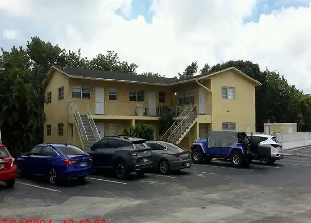 Property at 460 Sunshine Dr Unit F2, Coconut Creek, FL, 33066, 1 bed, 1 bath, [object Object]