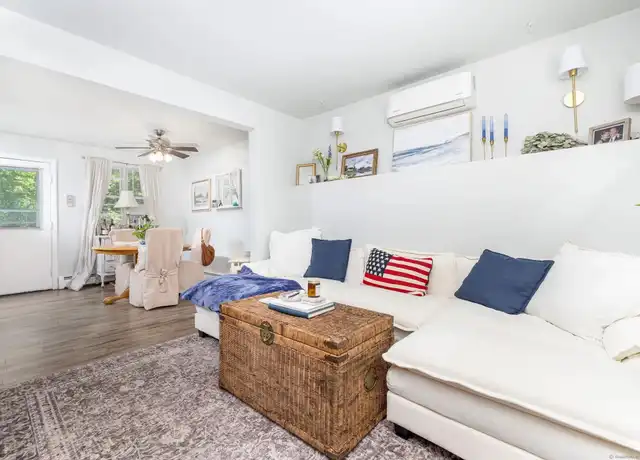 Property at 31 Carter Ave Unit 1, Meriden, CT, 06451, 2 beds, 1.5 baths, [object Object]