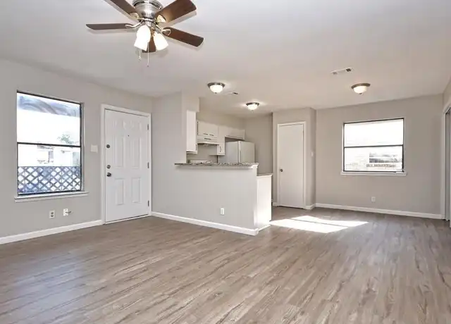 Property at 5502 Rose Hill Cir Unit C, Austin, TX, 78745, 2 beds, 1 bath, [object Object]