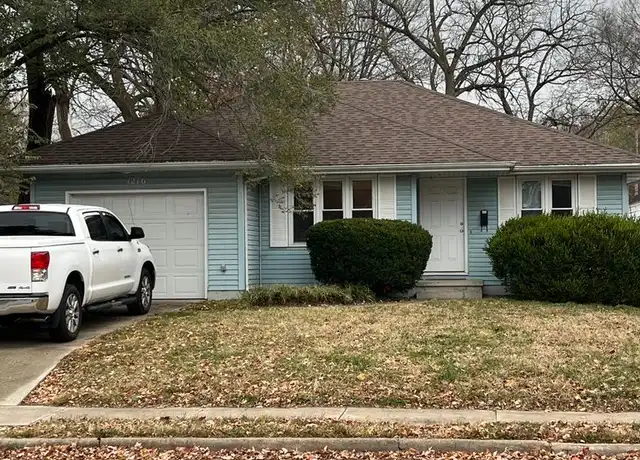 Property at 1216 S Florence Ave, Springfield, MO, 65807, 3 beds, 2 baths, [object Object]