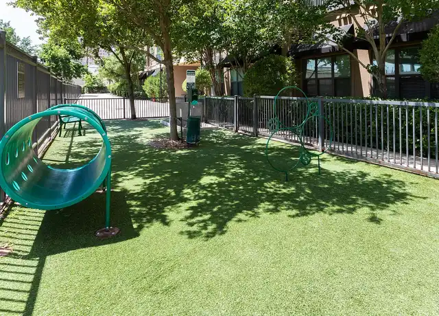 Property at Caroline Post Oak - 2525 McCue Rd, Houston, TX, 77056, 1-3 bed, 1-2 bath, [object Object]