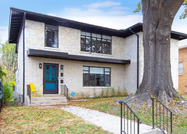 Property at 425 W Lynwood Ave, San Antonio, TX, 78212, 2 beds, 1 bath, [object Object]