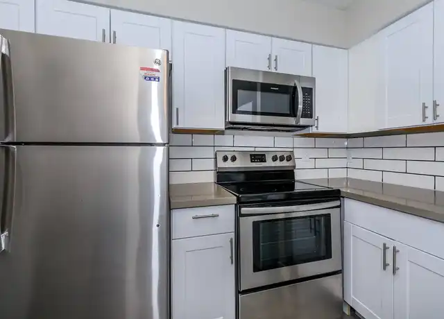 Property at Tides on 61st Ave - 6060 W Royal Palm Rd, Glendale, AZ, 85302, 0 beds, 1 bath, [object Object]