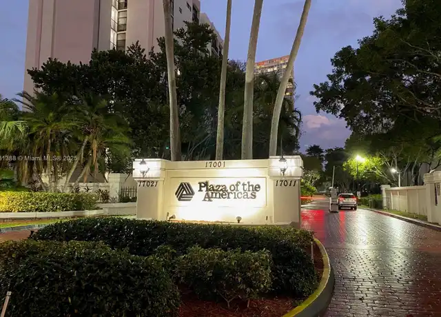 Property at 16919 N Bay Rd #902, Sunny Isles Beach, FL, 33160, 1 bed, 1.5 baths, [object Object]