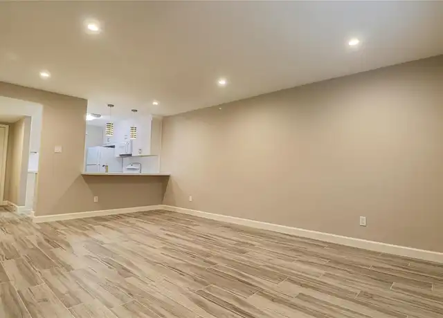 Property at 2744 Briarhurst Dr #26, Houston, TX, 77057, 2 beds, 1.5 baths, [object Object]