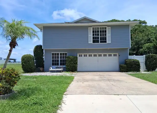 Property at 141 Lake Shore Dr N, Palm Harbor, FL, 34684, 3 beds, 3 baths, [object Object]