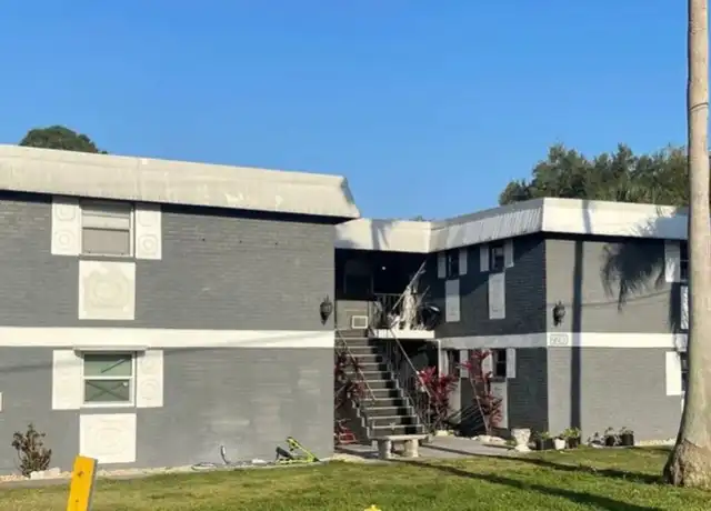 Property at 2210 Thonotosassa Rd Unit 2, Plant City, FL, 33563, 1 bed, 1 bath, [object Object]
