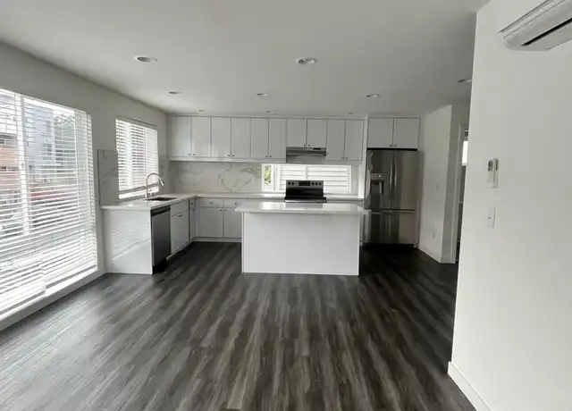 Property at 5222 Brooklyn Ave NE, Seattle, WA, 98105, 8 beds, 3 baths, [object Object]