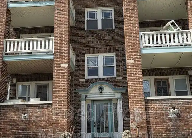 Property at 4014 Warwick Blvd Unit 2S, Kansas City, MO, 64111, 2 beds, 1 bath, [object Object]