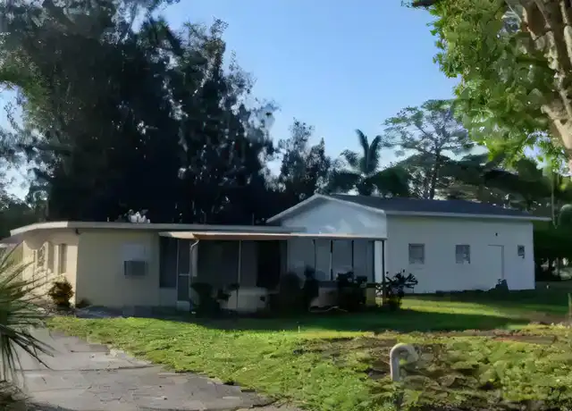 Property at 281 S Maple St, Englewood, FL, 34223, 2 beds, 1 bath, [object Object]