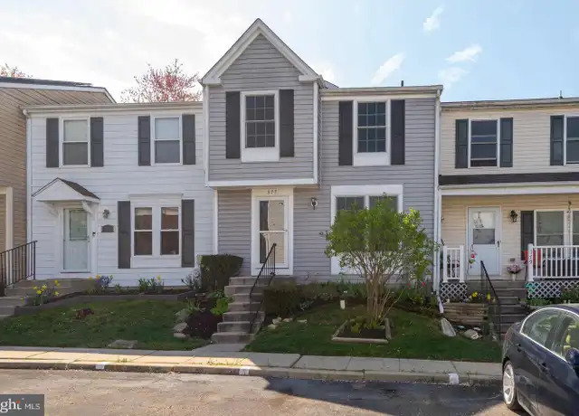 Property at 377 Valiant Cir, Glen Burnie, MD, 21061, 4 beds, 2.5 baths, [object Object]