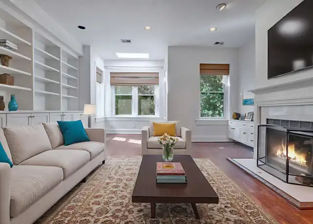 Property at 2013 Kalorama Rd NW #6, Washington, DC, 20009, 2 beds, 1 bath, [object Object]