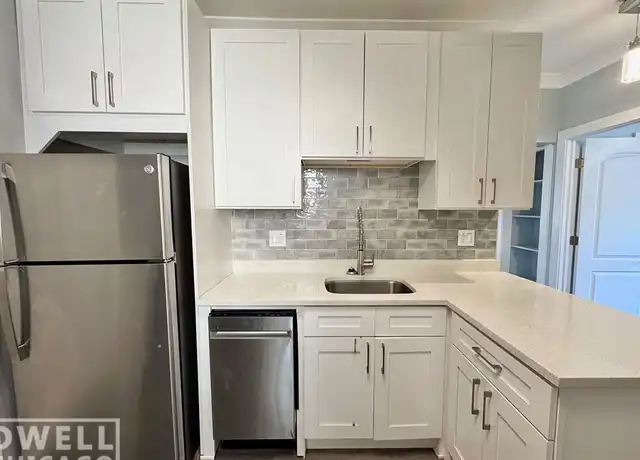 Property at 4216 N Clark St Unit 1417-GND, Chicago, IL, 60613, 2 beds, 1 bath, [object Object]