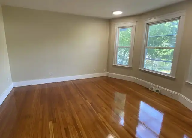 Property at 17 Central St Unit A, Methuen, MA, 01844, 1 bed, 1 bath, [object Object]