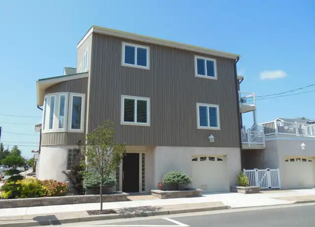 Property at 202 N Princeton Ave, Ventnor City, NJ, 08406, 3 beds, 2.5 baths, [object Object]