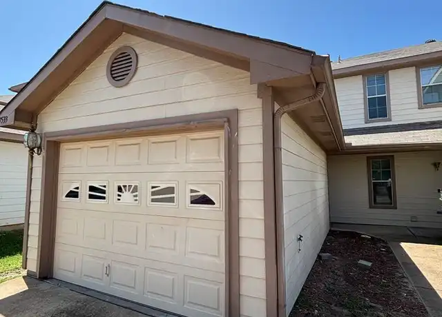 Property at 7533 Kings Trl, Fort Worth, TX, 76133, 2 beds, 2 baths, [object Object]