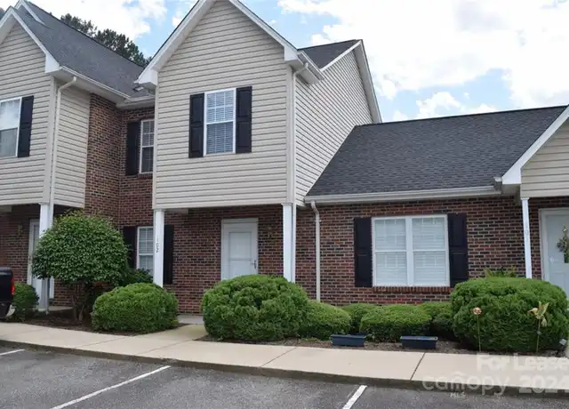 Property at 2240 15th Ave NE #102, Hickory, NC, 28601, 2 beds, 1.5 baths, [object Object]