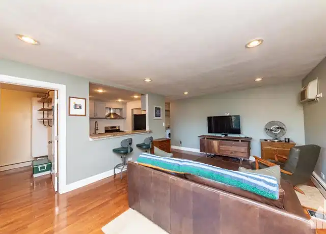 Property at 4136 N California Ave, Chicago, IL, 60618, 2 beds, 1 bath, [object Object]