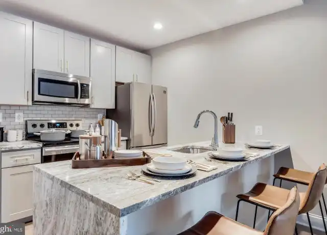 Property at 30 N 23rd St Unit 2512, Philadelphia, PA, 19103, 0 beds, 1 bath, [object Object]