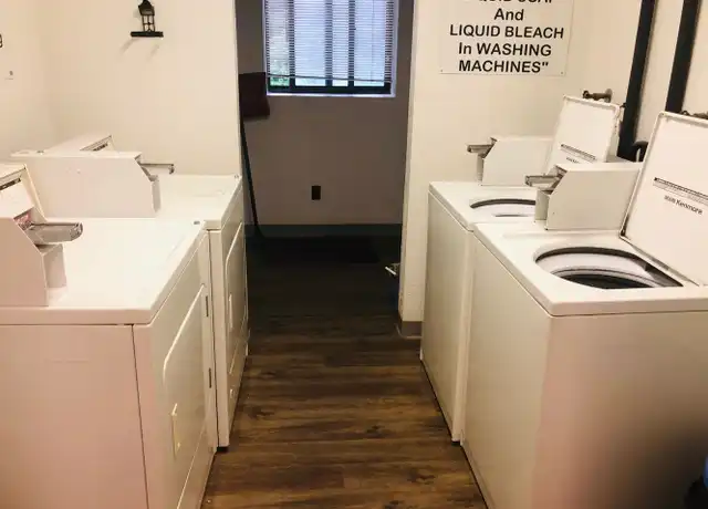 Property at 7621 Noblestown Rd Unit 7, McDonald, PA, 15057, 1 bed, 1 bath, [object Object]