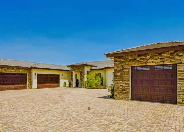 Property at 198 S Naples St, Henderson, NV, 89015, 3 beds, 3 baths, [object Object]