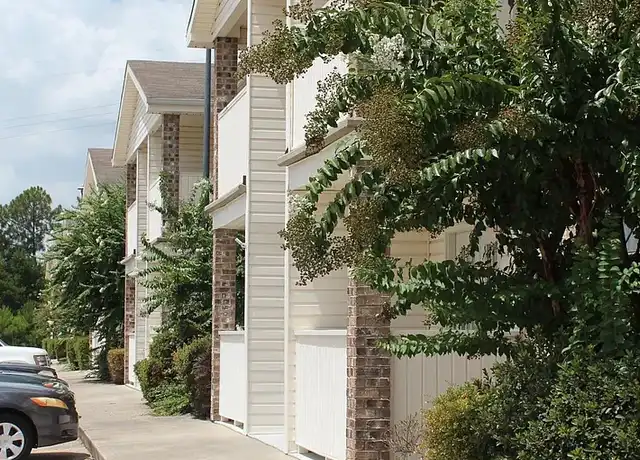 Property at Mark VI Apartments - 4124 W 4th St, Hattiesburg, MS, 39401, 1-2 bed, 1-2 bath, [object Object]