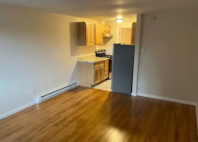 Property at 5104 17th Ave NW Unit 5104, Seattle, WA, 98107, 1 bed, 1 bath, [object Object]