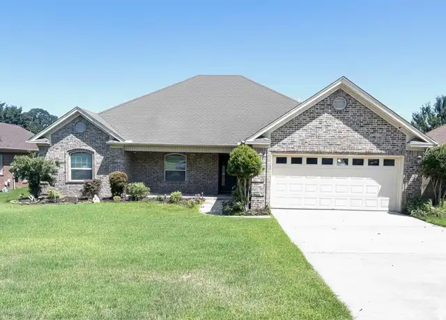 Property at 1808 Airborn Dr, Jacksonville, AR, 72076, 3 beds, 2 baths, [object Object]