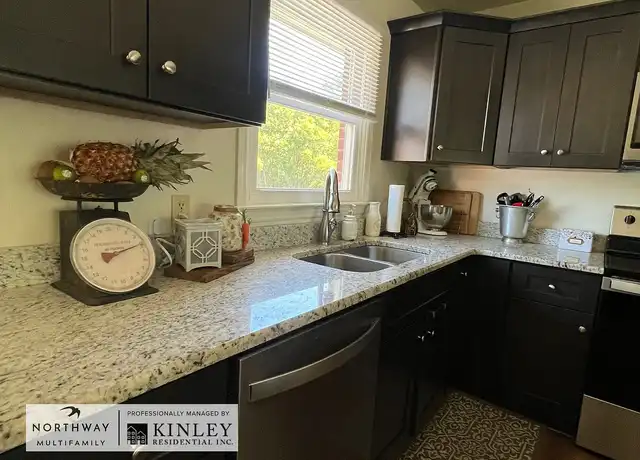 Property at Country Club Apartments - 1640 Breezy Trl, Lincolnton, NC, 28092, 2 beds, 1-1.5 bath, [object Object]