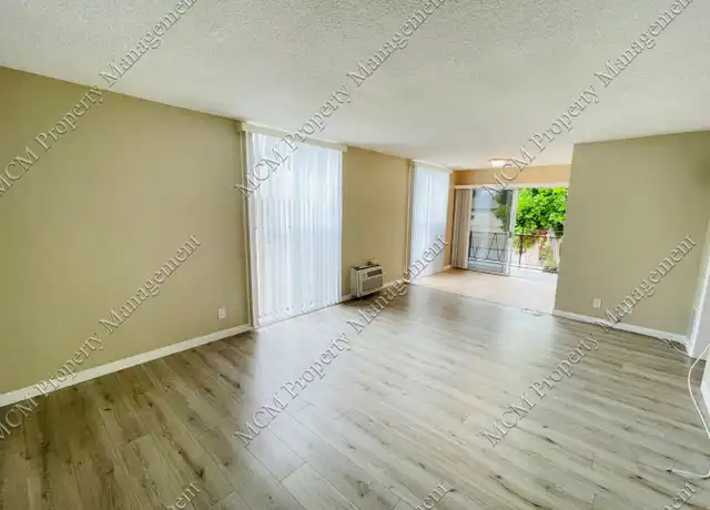 Property at 932 N Sierra Bonita Ave Unit 5, West Hollywood, CA, 90046, 2 beds, 2 baths, [object Object]